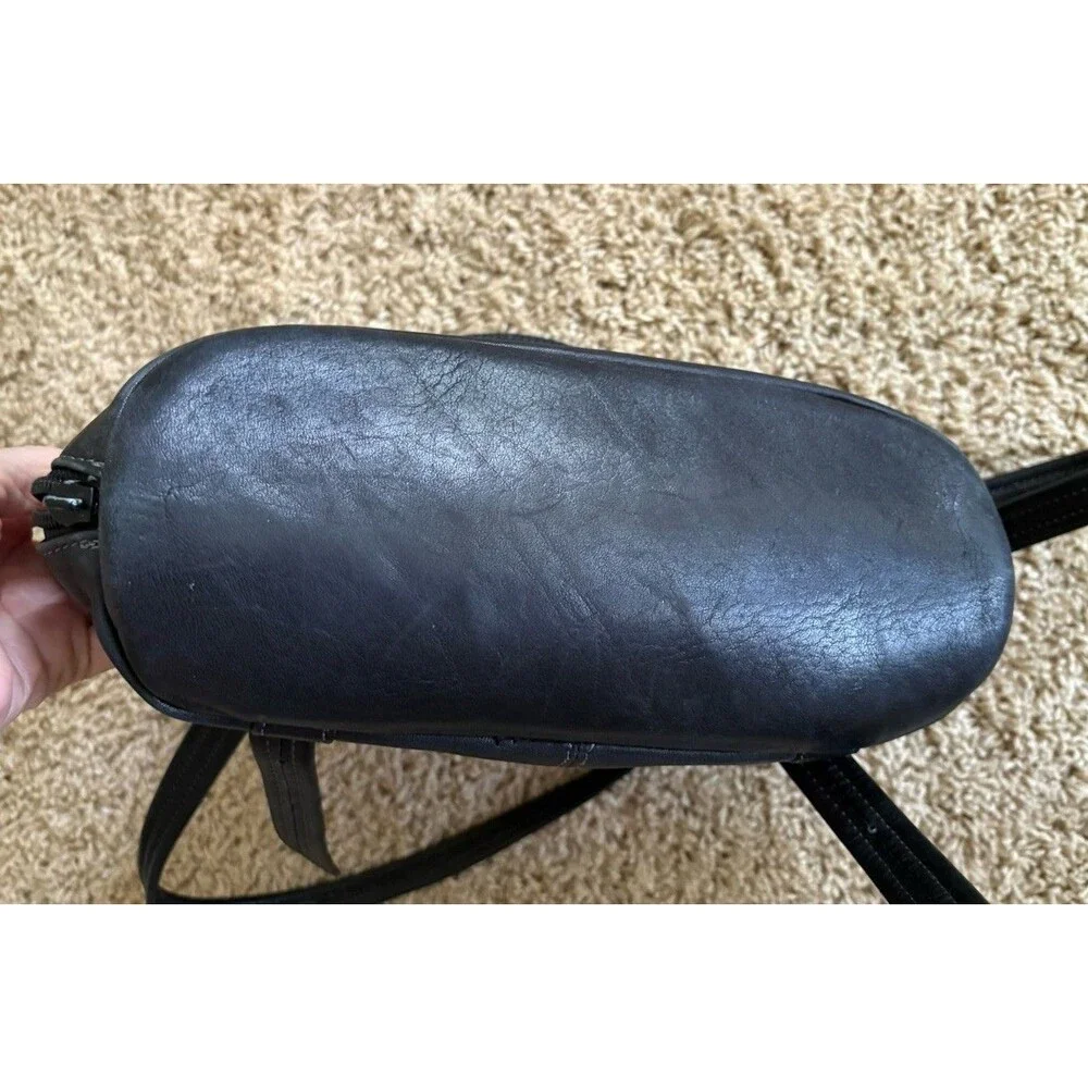 Tignanello Black Soft Leather Zipper Backpack Minimalist Dome Shaped Vintage